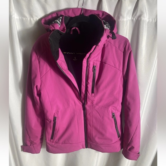 Body Glove Jackets & Blazers - Body Glove Pink Hooded Insulated Jacket Women’s Small Zip Pockets